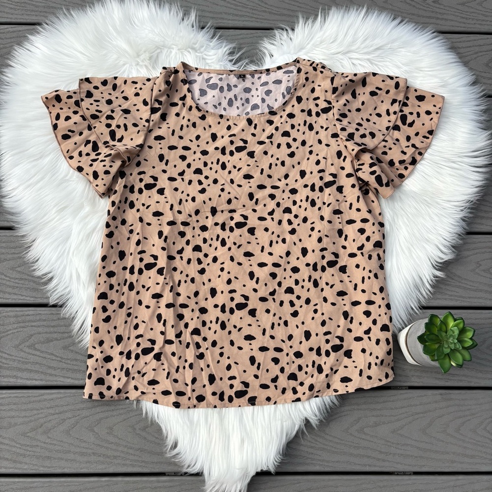 Cheetah Ruffle Sleeve Top
